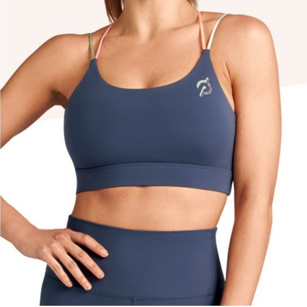 PELOTON Cadence Peak Strap Speed Up Sports Bra Size: M. EUC